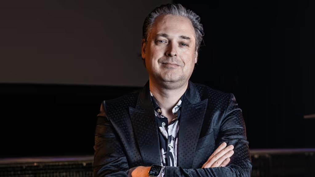 Serge Hollander vertrekt als directeur-bestuurder Neushoorn